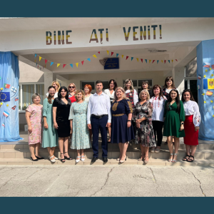 1 Septembrie! Prima zi de școală